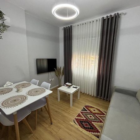 Beratinus Apartment In Berat Center Dış mekan fotoğraf